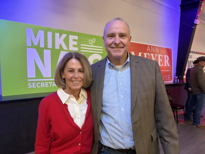 Kaufmann rallies local Republicans